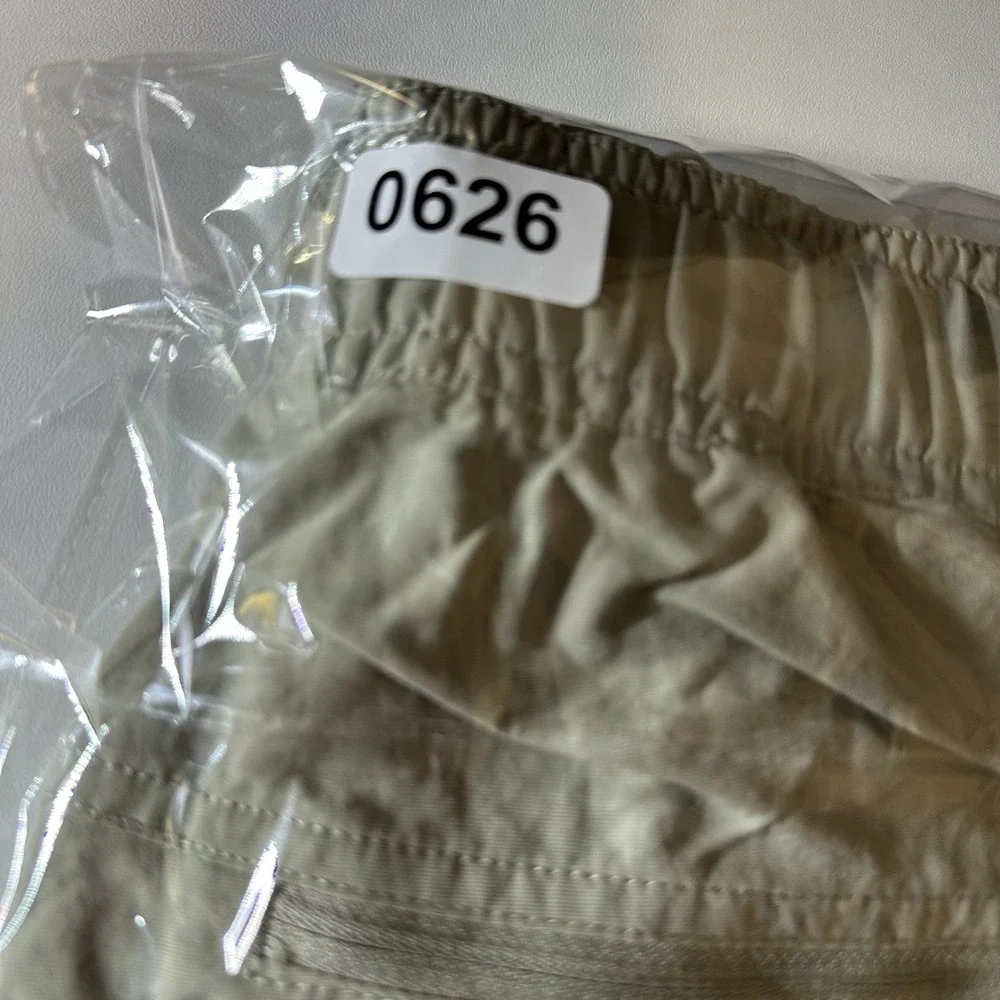 The‎ North Face Men's Belted Shorts Size Small Beige Hiking Outdoors Gorpcore